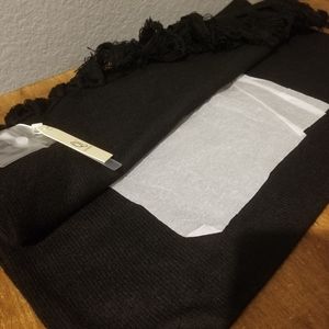 Quinn Unisex Cashmere Fringe Scarf